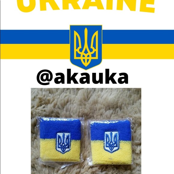 Poshmark Sellers Stand With Ukraine 🇺🇦 Check out these beautiful closets! - Picture 2 of 8